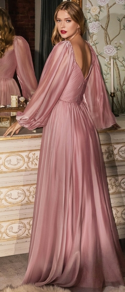 Formal dress - Picture 4 of 11